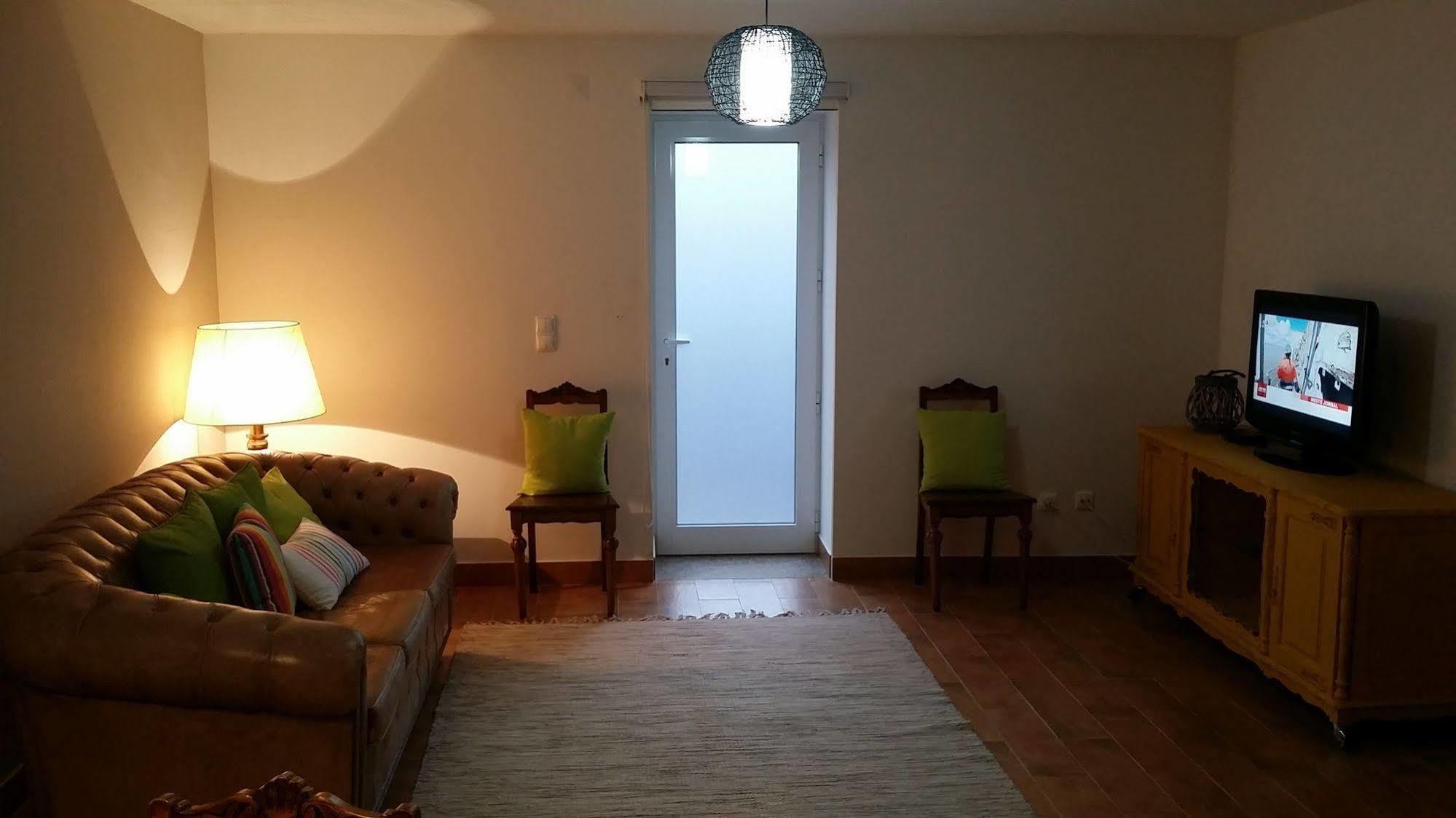 Casa Do Porto Carreiro Villa โอลิเวรา เด อาซิเมส ภายนอก รูปภาพ